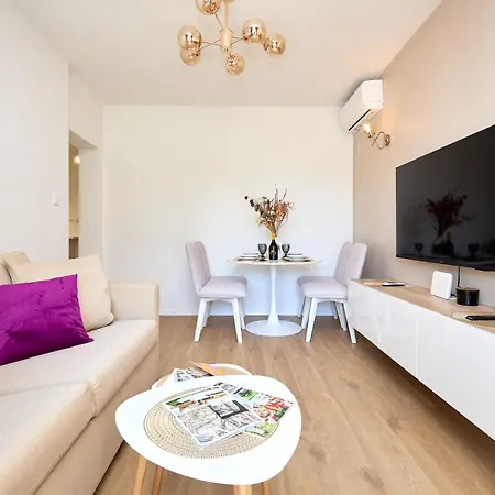 Golden Rose - Walking Distance 1 Km From Old Town Apartament Dubrownik