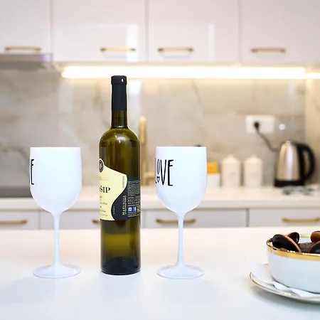Apartament Golden Rose - Walking Distance 1 Km From Old Town Dubrownik