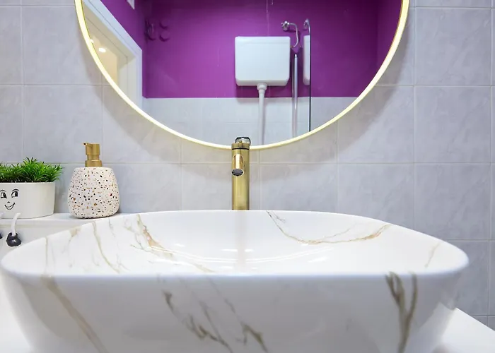 Appartement Golden Rose - Walking Distance 1 Km From Old Town