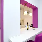 Golden Rose - Walking Distance 1 Km From Old Town